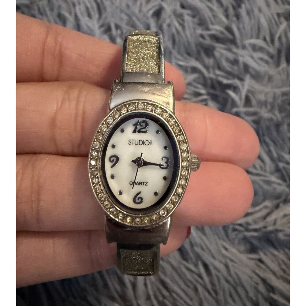 Studio 1 Quartz Bangle Watch Silver Tone Rhinestone Oval Face New Battery